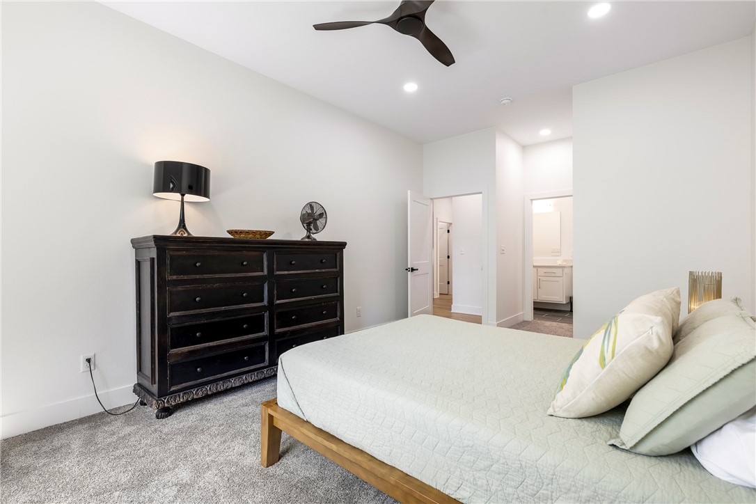 Bluffs Sub, The Bentonville - Residential