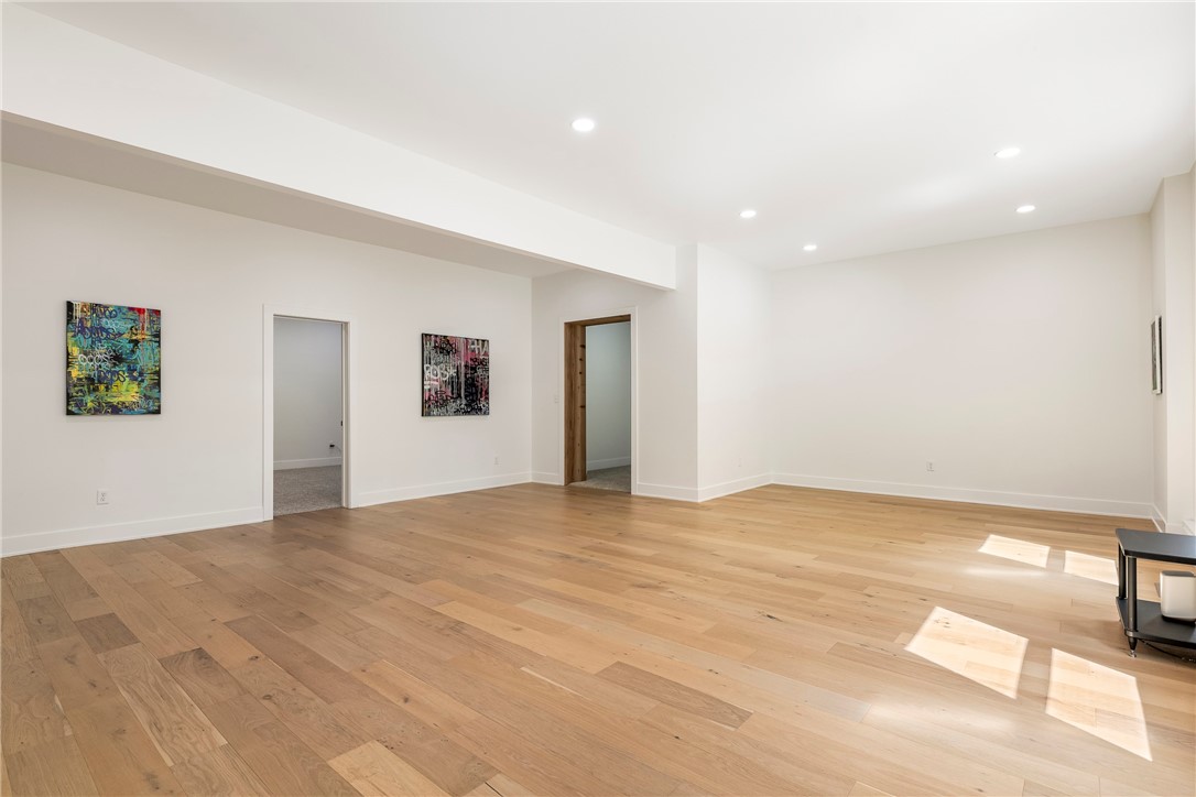 Bluffs Sub, The Bentonville - Residential