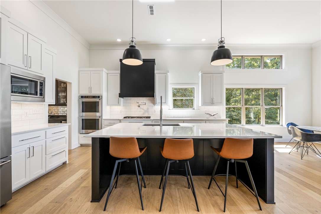 Bluffs Sub, The Bentonville - Residential