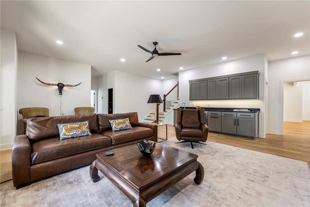 Bluffs Sub, The Bentonville - Residential