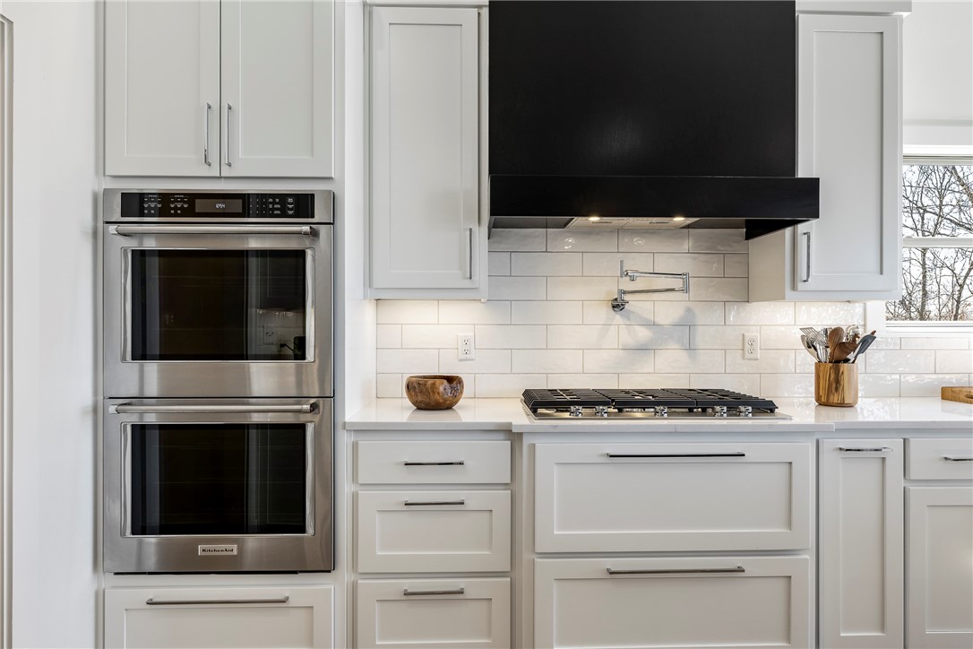 Bluffs Sub, The Bentonville - Residential