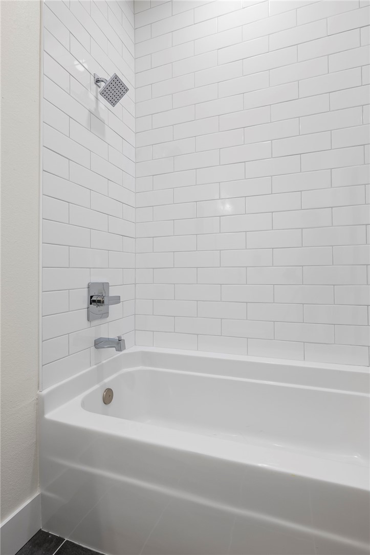 Bluffs Sub, The Bentonville - Residential