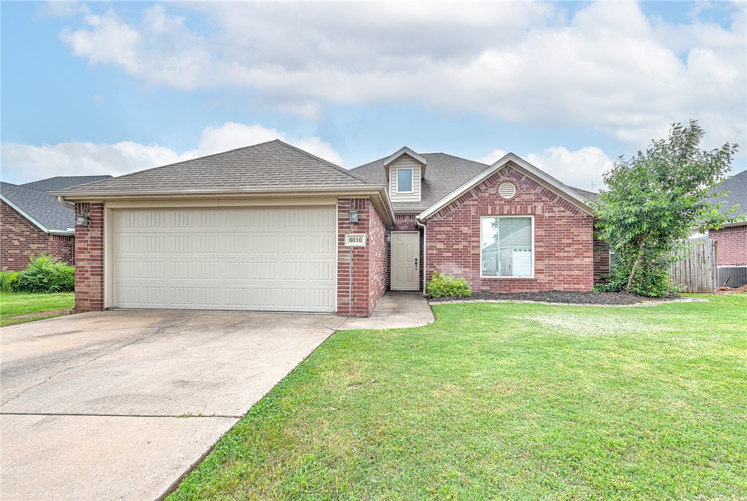 Updated 3 Bed 2 Bath one level home just minutes to everything. This home has a New HVAC, Hot Water Heater,Interior,Carpet, and a New Garage door. This Floor plan features a large living room with vaulted ceiling, formal dinning and a kitchen loaded with cabinets and counter space. Out side you will find a wood privacy fenced back yard and a covered back patio.