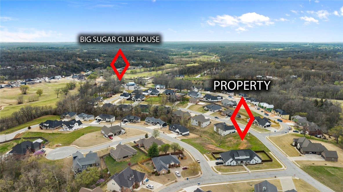 Looking for to build your dream home? Don’t miss out building on Big Sugar golf course in Pea Ridge just minutes from downtown Rogers.