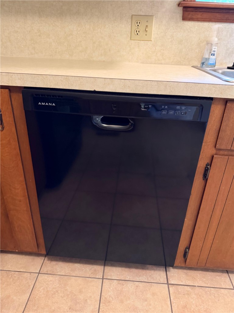 WEST RIDGE PHASE II - Residential