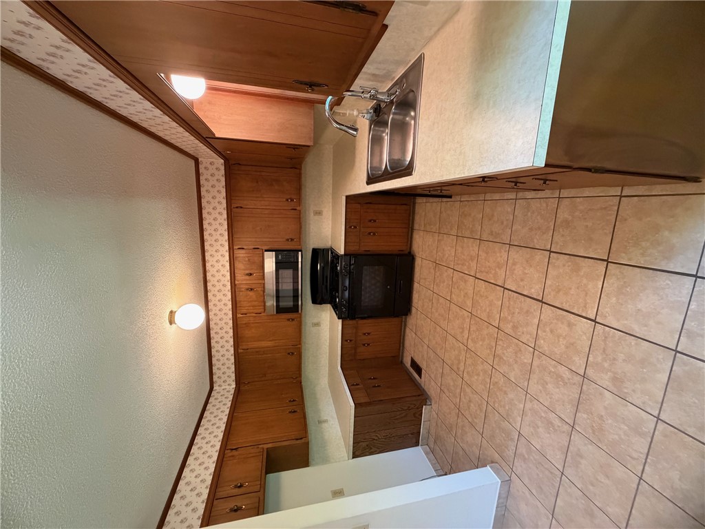 WEST RIDGE PHASE II - Residential