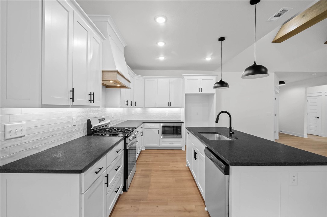 Spring Creek Farms Ph I Springdale - Residential