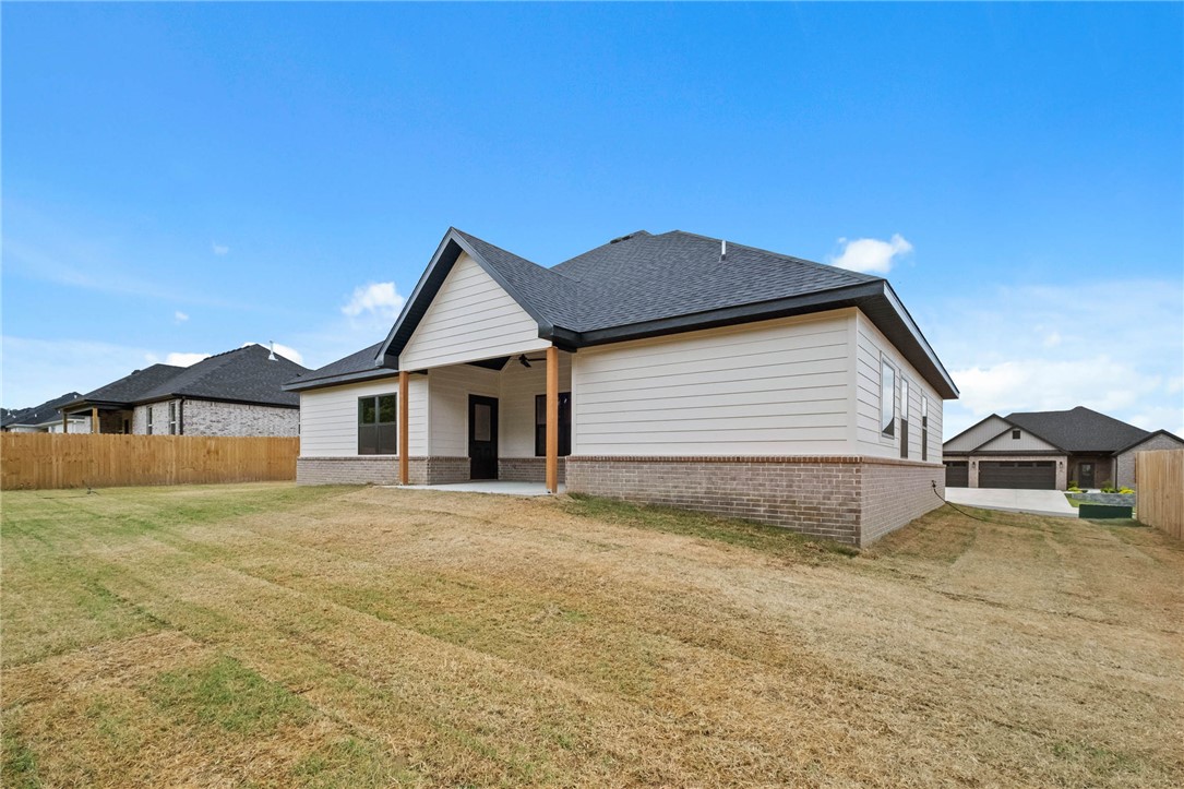 Spring Creek Farms Ph I Springdale - Residential