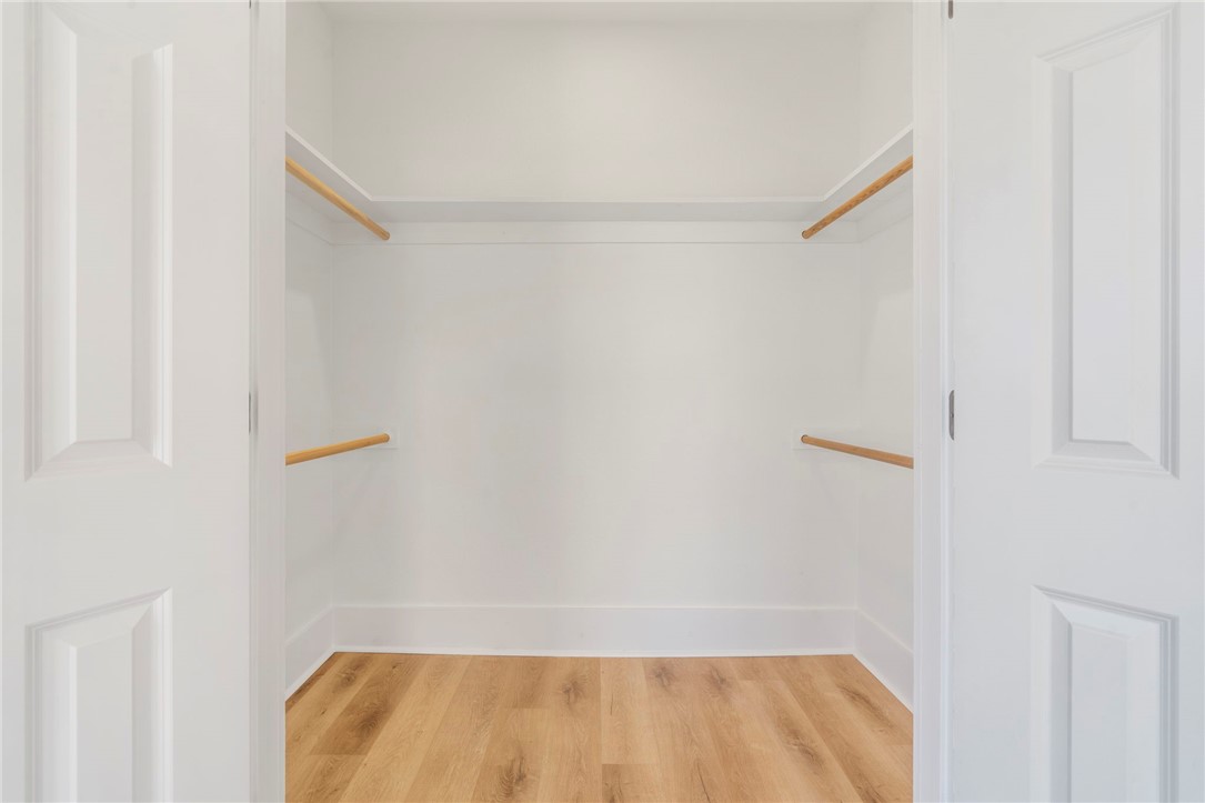 Gravette Orig Gravette - Commercial Lease
