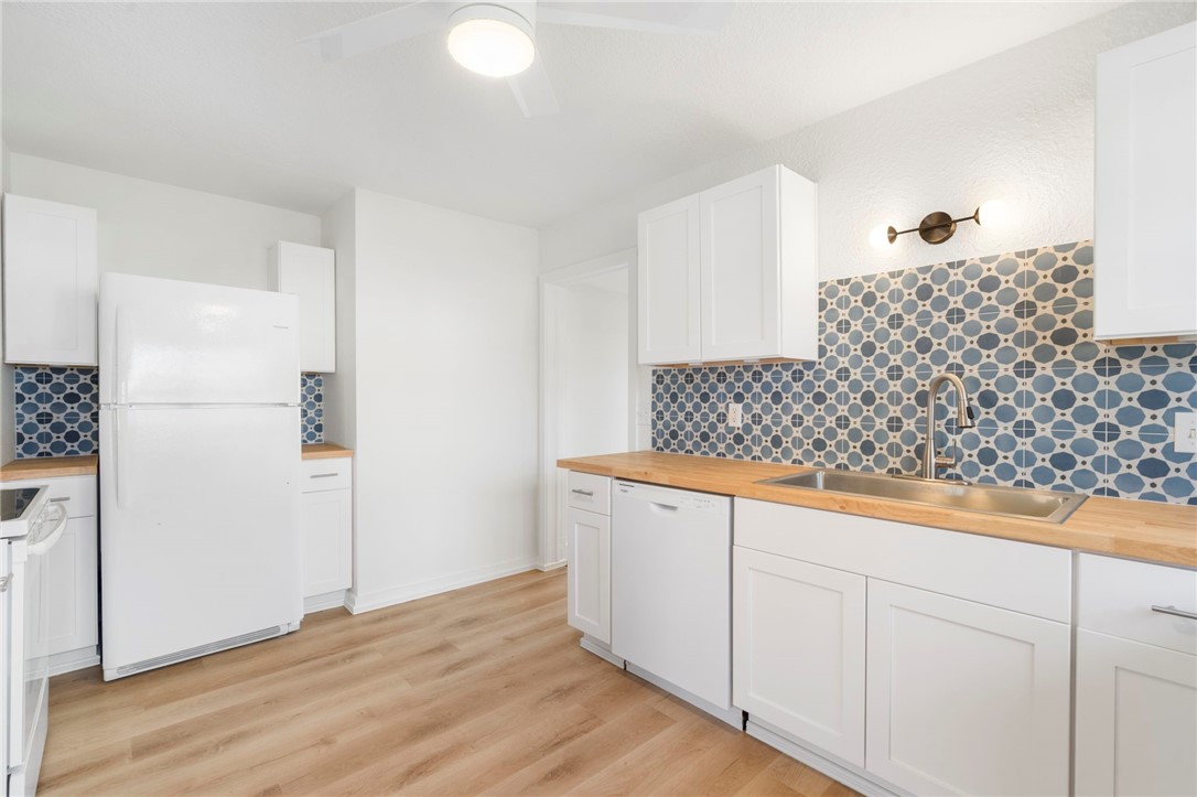 Gravette Orig Gravette - Commercial Lease
