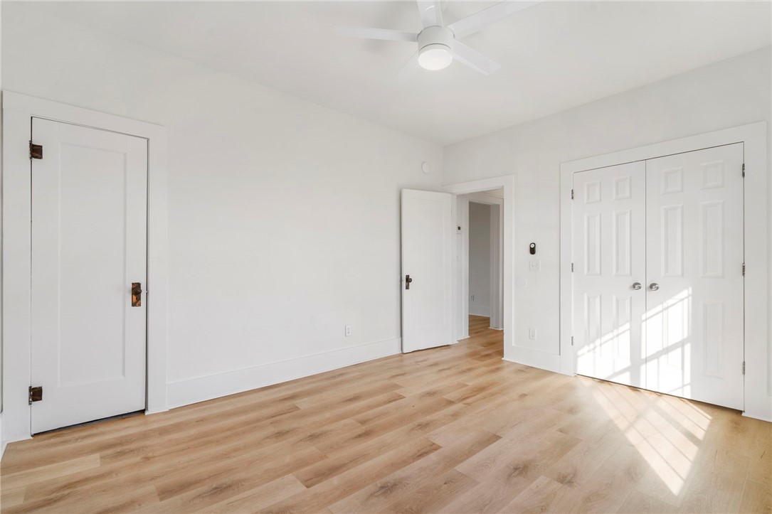 Gravette Orig Gravette - Commercial Lease