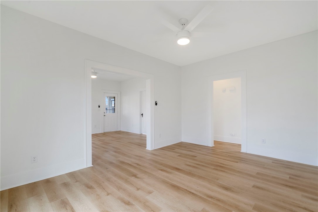 Gravette Orig Gravette - Commercial Lease