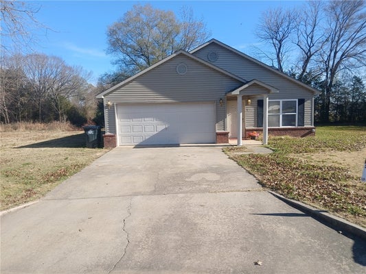 1 CYPRESS CT, CLARKSVILLE, AR 72830 - Image 445fa392bf4815f85433cd2139f90fbc/1346264880