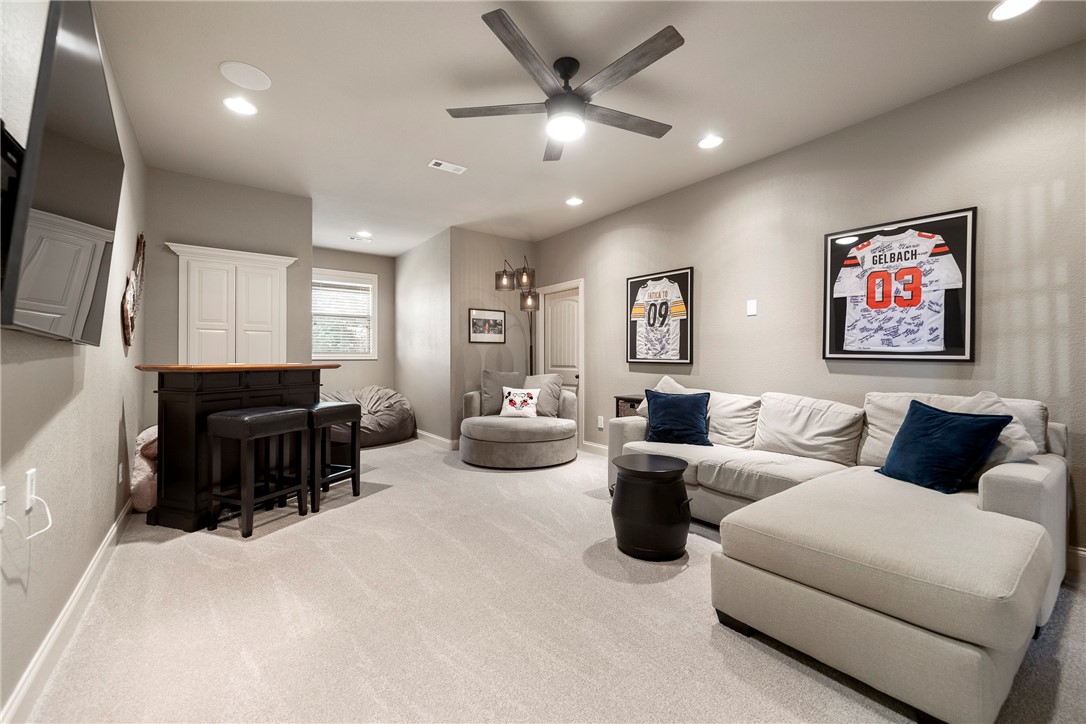 Shadow Valley Pud Ph Vii Rogers - Residential