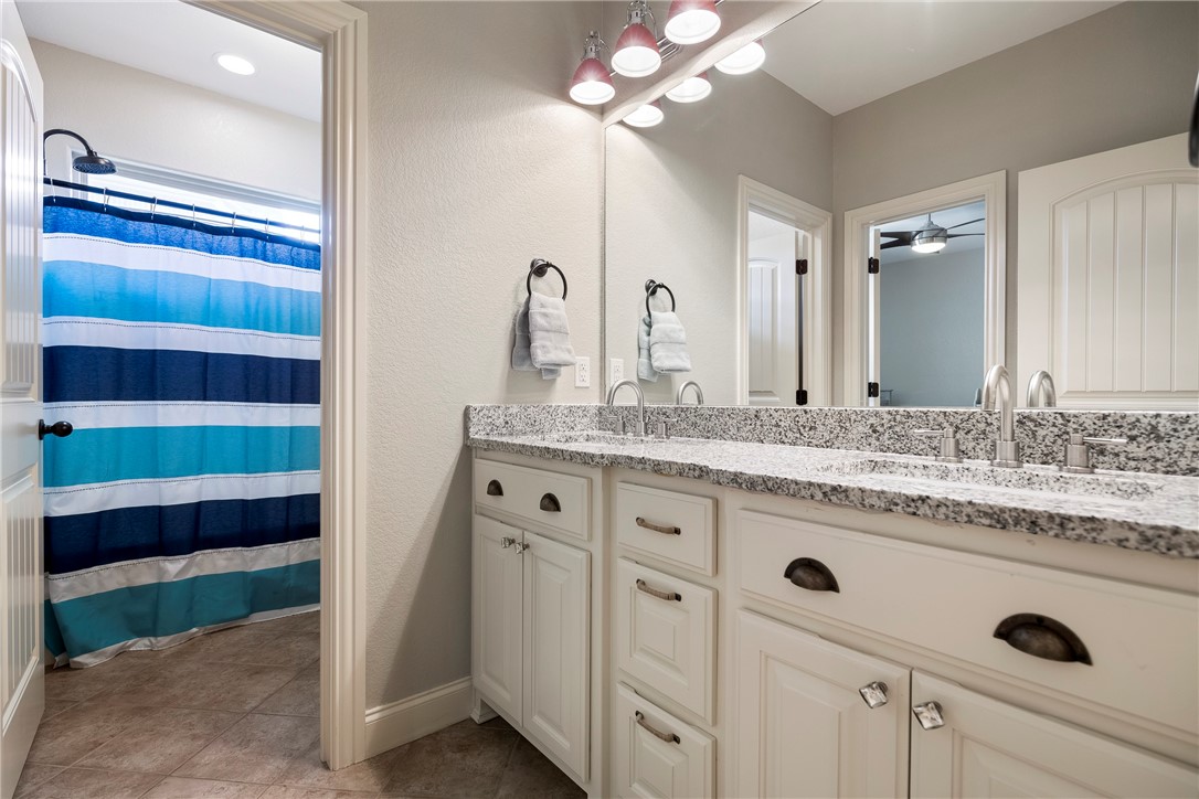 Shadow Valley Pud Ph Vii Rogers - Residential