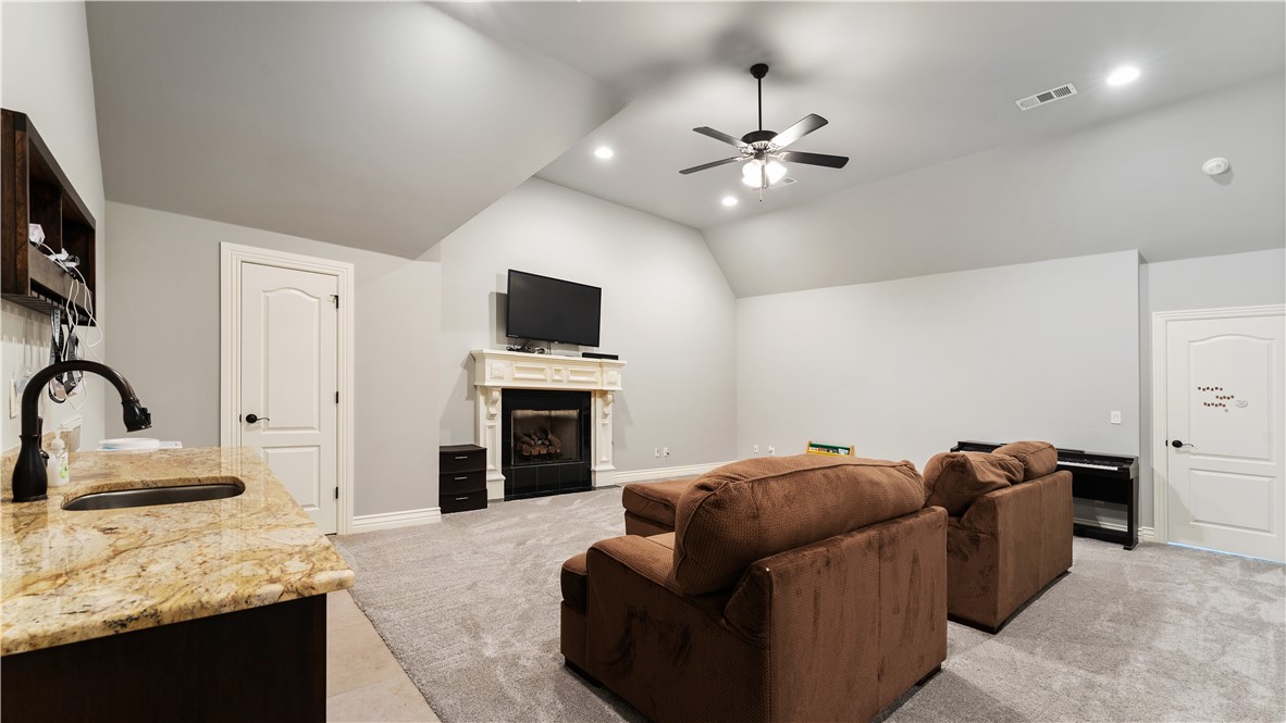 Meadows, The Little Flock - Residential