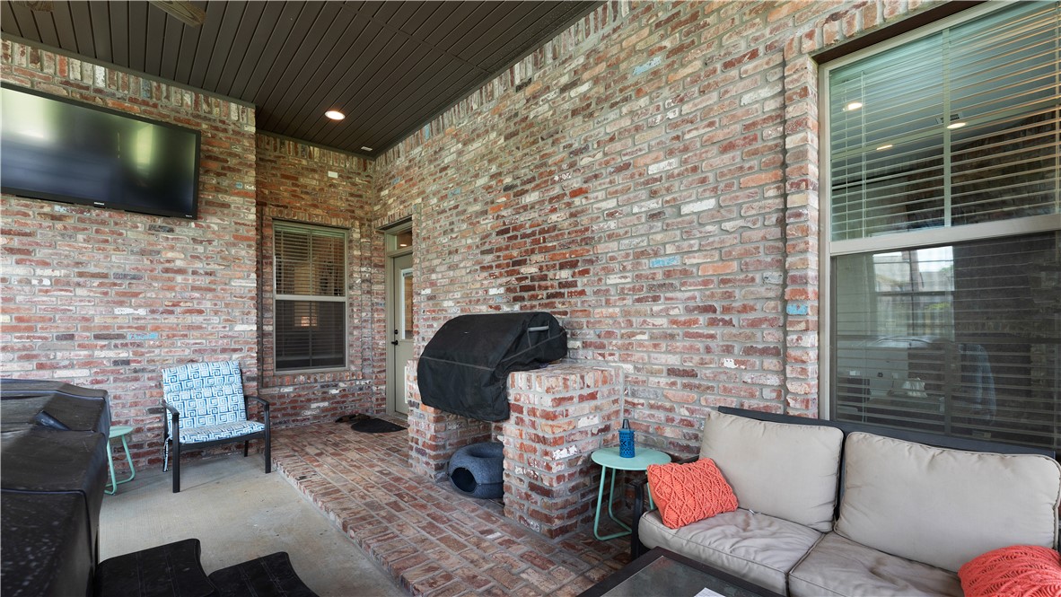 Meadows, The Little Flock - Residential