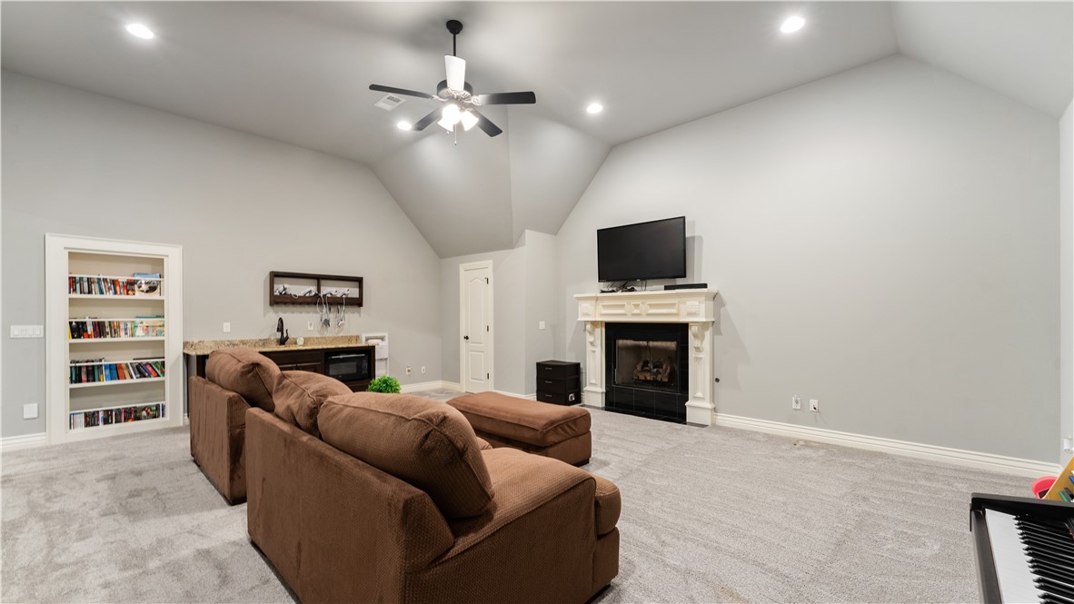 Meadows, The Little Flock - Residential