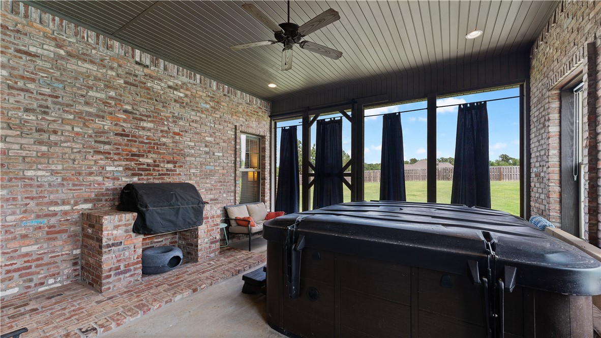 Meadows, The Little Flock - Residential