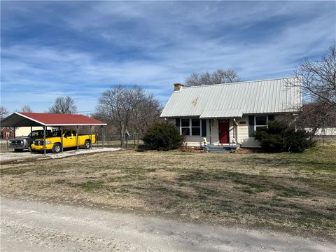 Photo of 13800 Roland David Road, Pea Ridge, AR 72751 (MLS # 1336177)