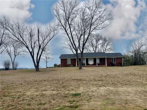 Photo of 1265 County Road 2301, Clarksville, AR 72830 (MLS # 1334283)