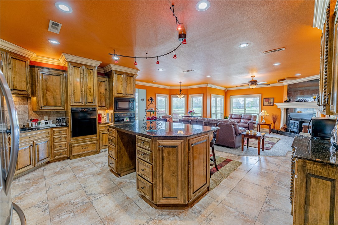 Tontitown Outlots - Residential