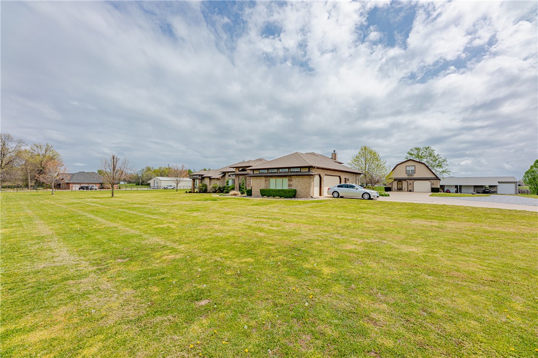 Tontitown Outlots - Residential