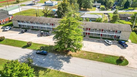 1810 & 1820 Twin Springs Street Siloam Springs AR 72761