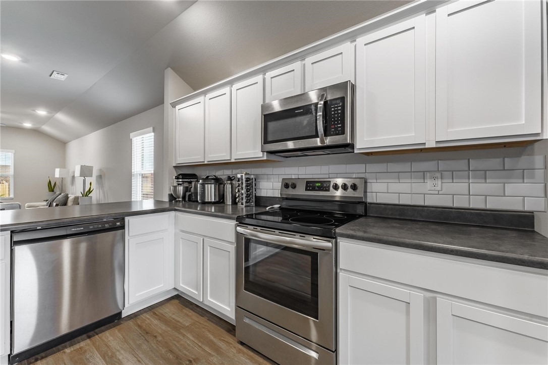 PROVIDENCE VILLAGE PH II-BENTONVILLE - Residential