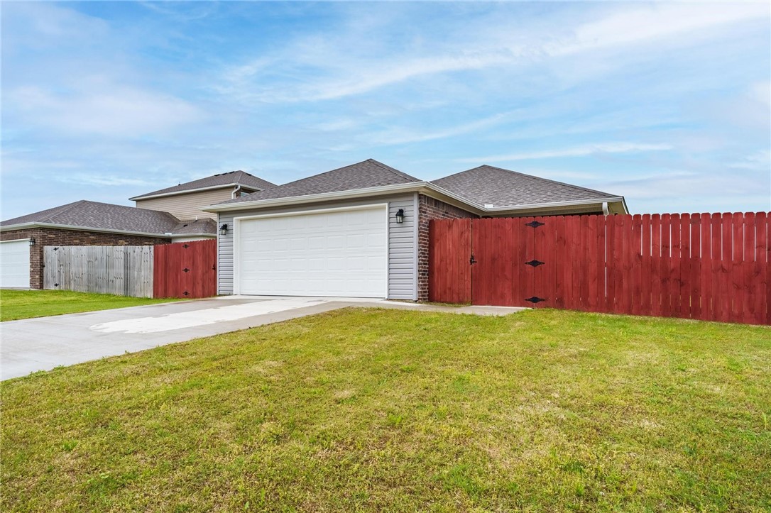 PROVIDENCE VILLAGE PH II-BENTONVILLE - Residential