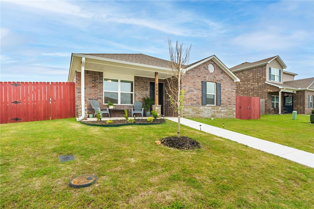 PROVIDENCE VILLAGE PH II-BENTONVILLE - Residential