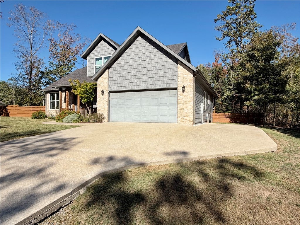 3 Cargill Drive