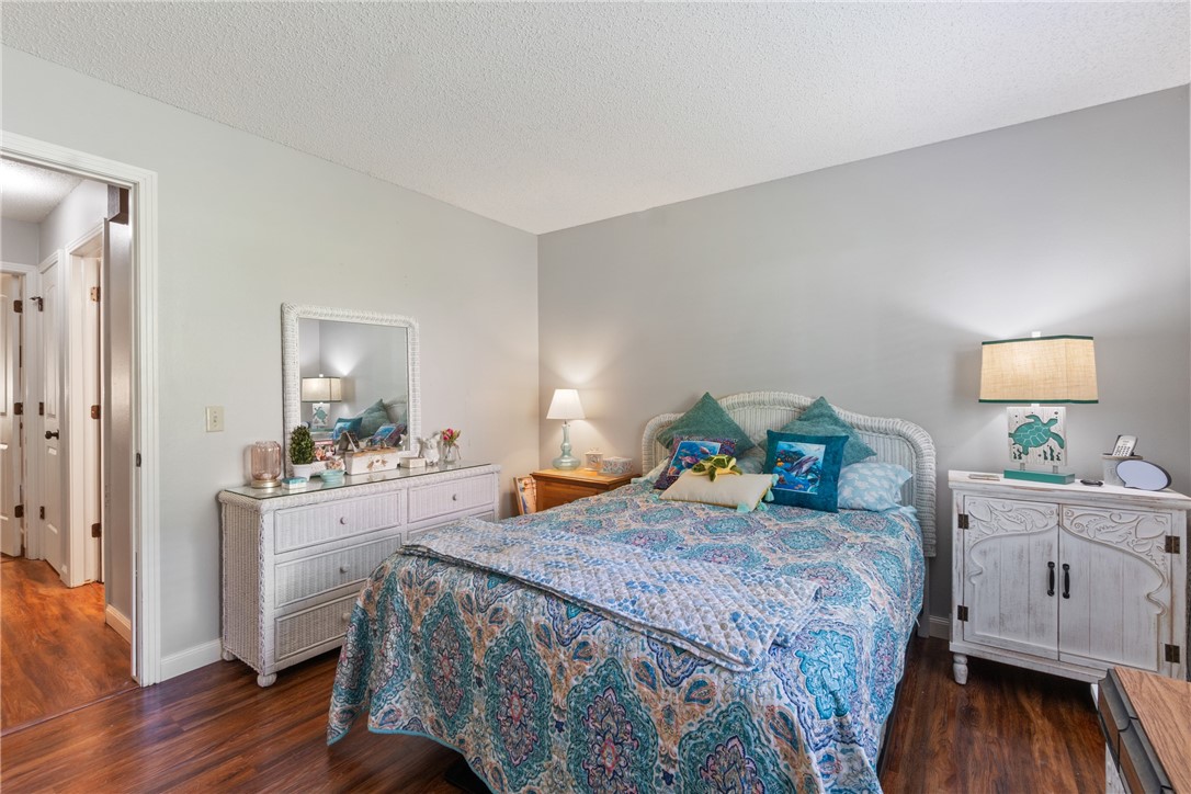 Unit 104 Holiday Island - Residential