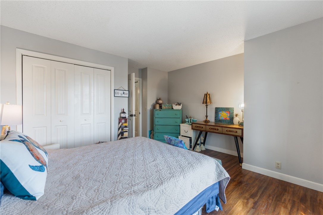 Unit 104 Holiday Island - Residential
