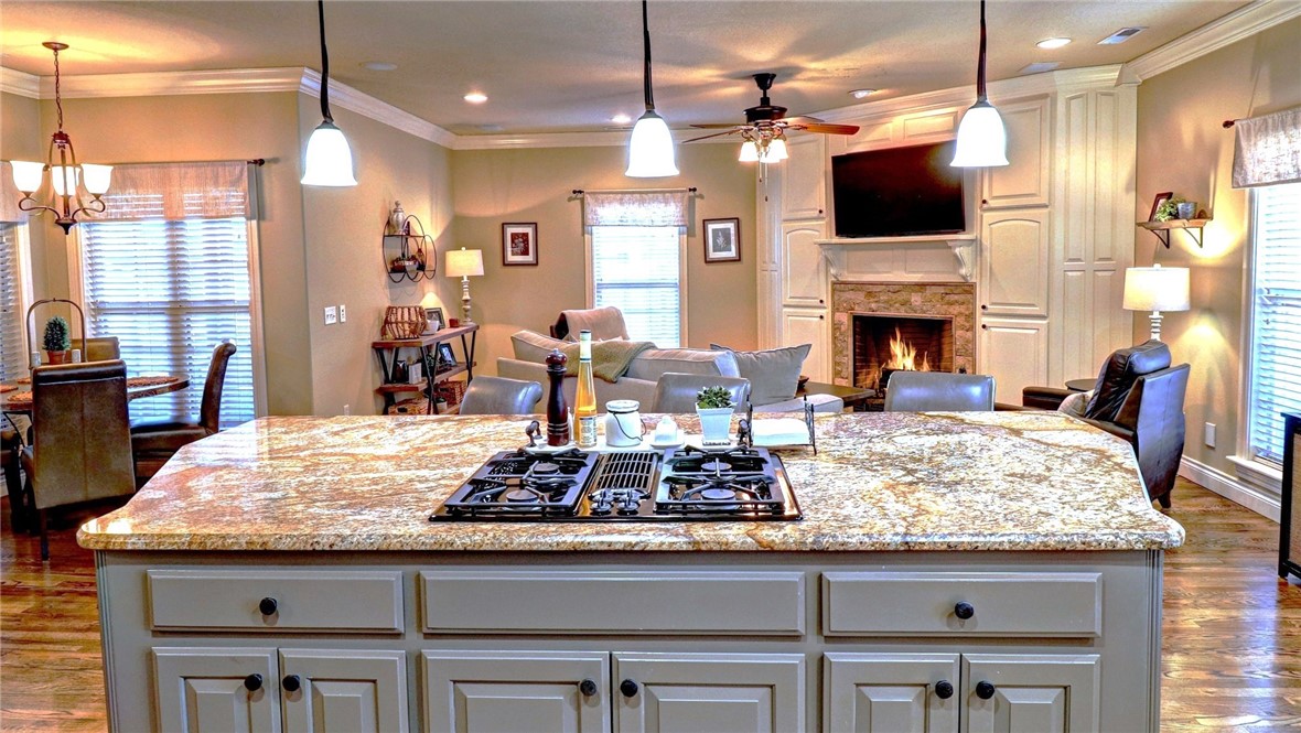 Creekwood Sub Rogers - Residential