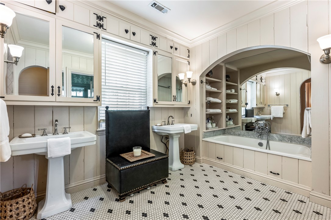 City Park Addaltrents Rev - Residential