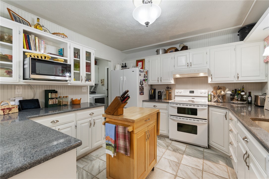 Unit 16 Holiday Island - Residential