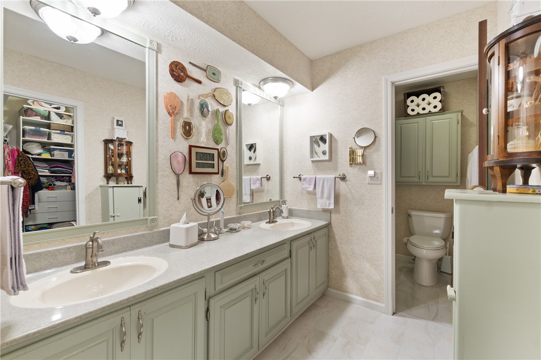 Unit 16 Holiday Island - Residential