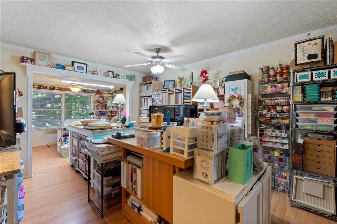 Unit 16 Holiday Island - Residential