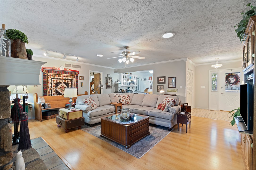 Unit 16 Holiday Island - Residential