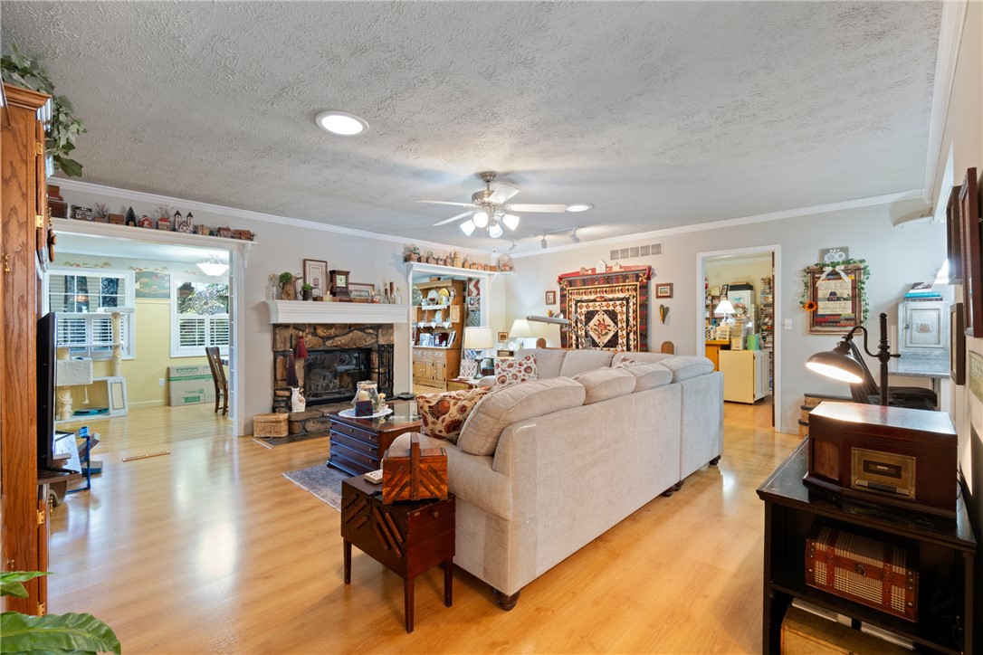 Unit 16 Holiday Island - Residential