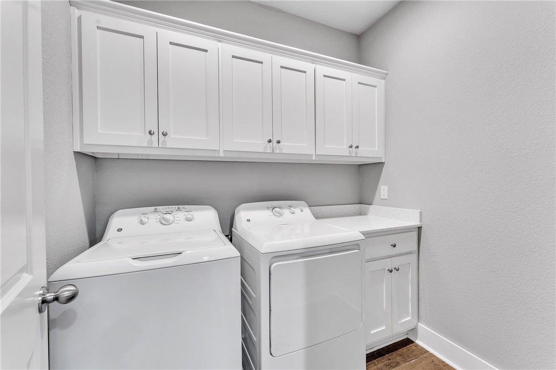 Town Homes At Forest Hills - Residential Lease