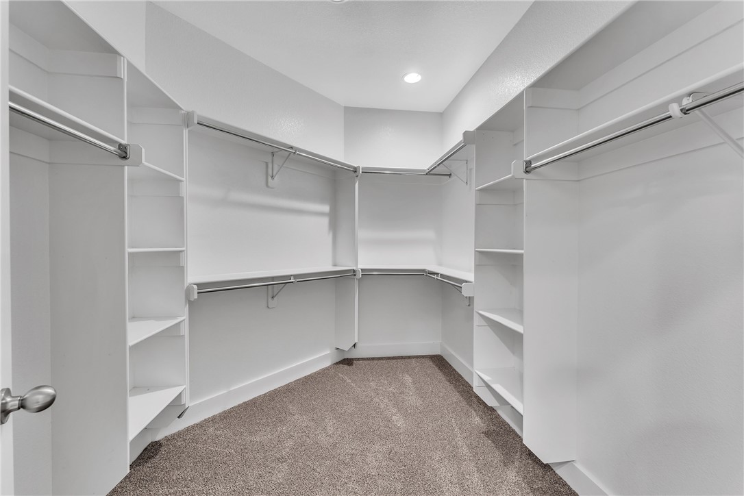 Town Homes At Forest Hills - Residential Lease