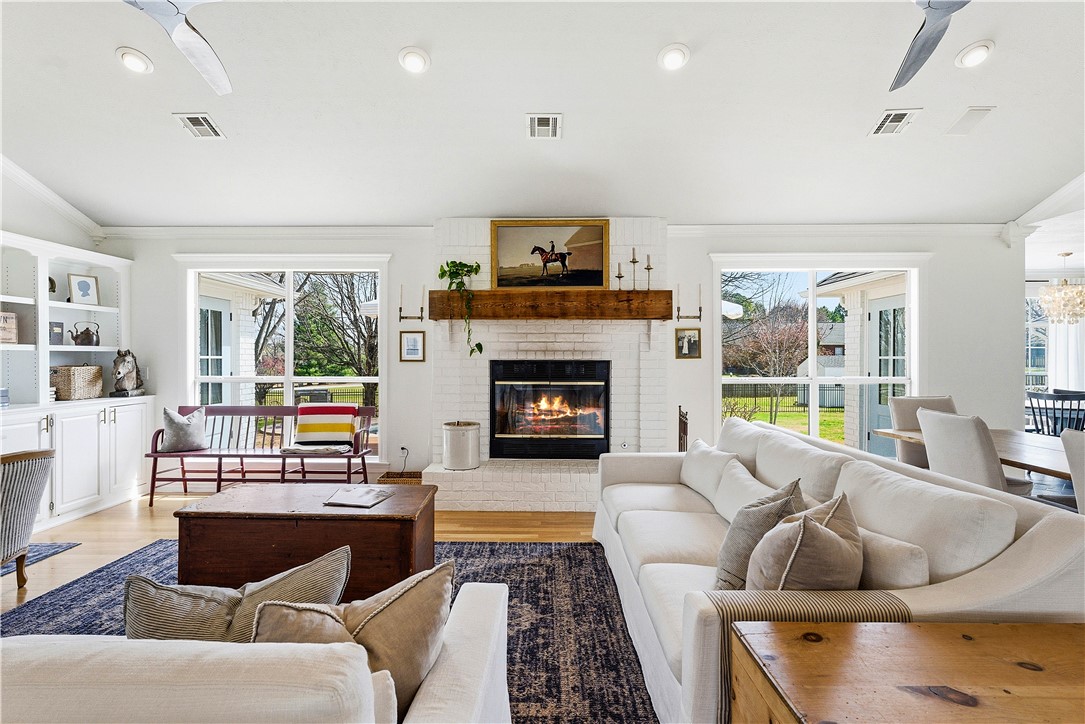 Pleasant Acres Sub Rogers - Residential