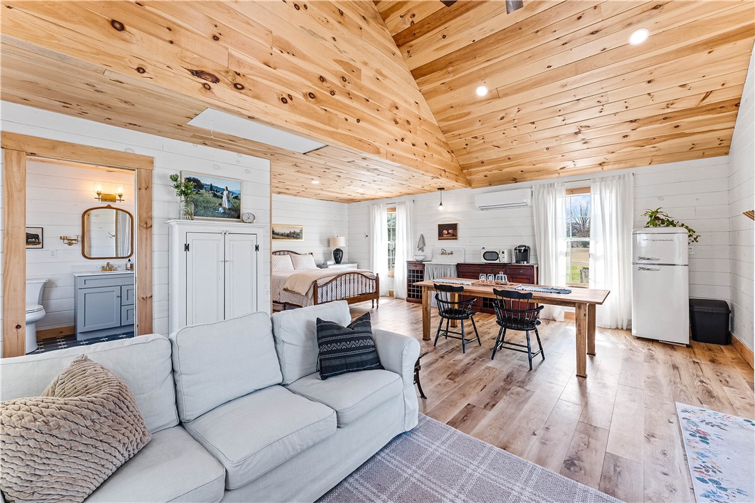 Pleasant Acres Sub Rogers - Residential