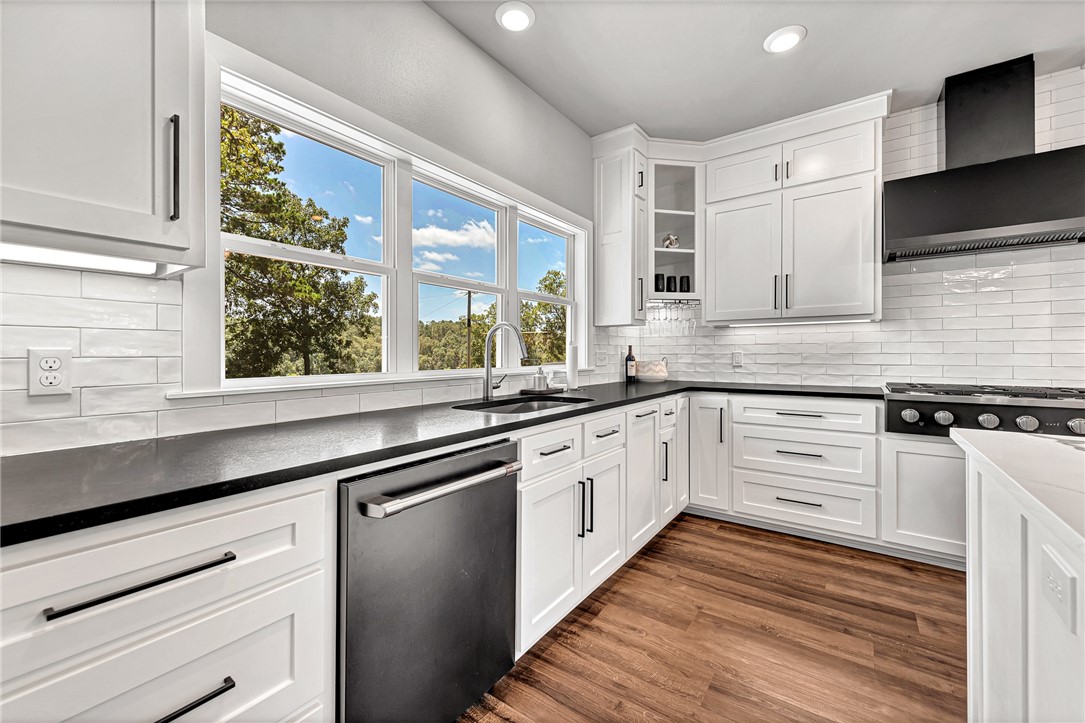 Ventris Cove Estates - Residential