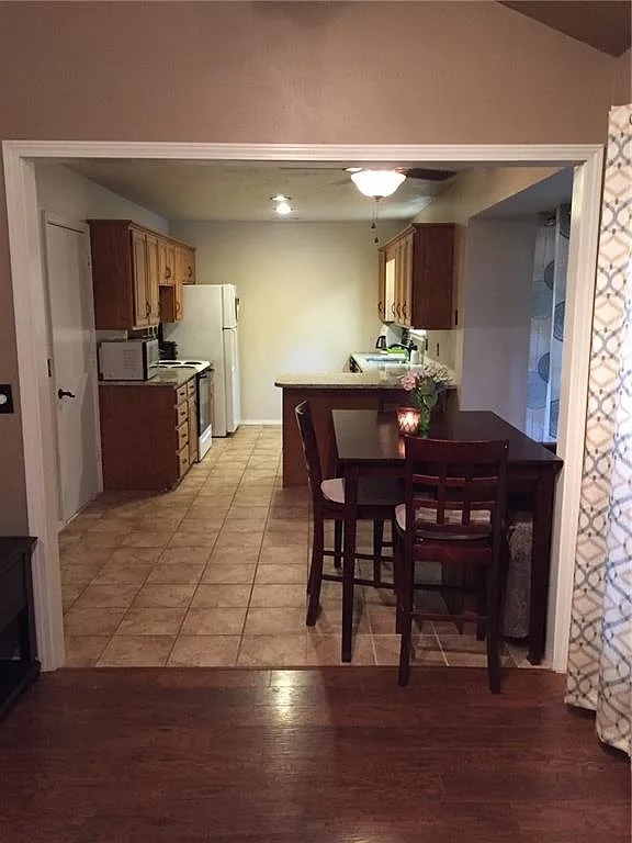 North Briar Sub - Residential Lease