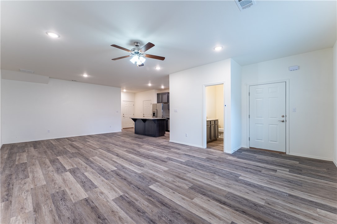 Towne West Sub Ph Iiiiv - Residential Lease