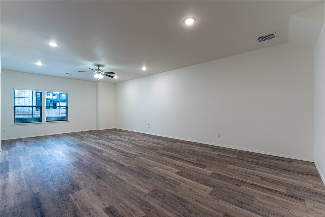 Towne West Sub Ph Iiiiv - Residential Lease