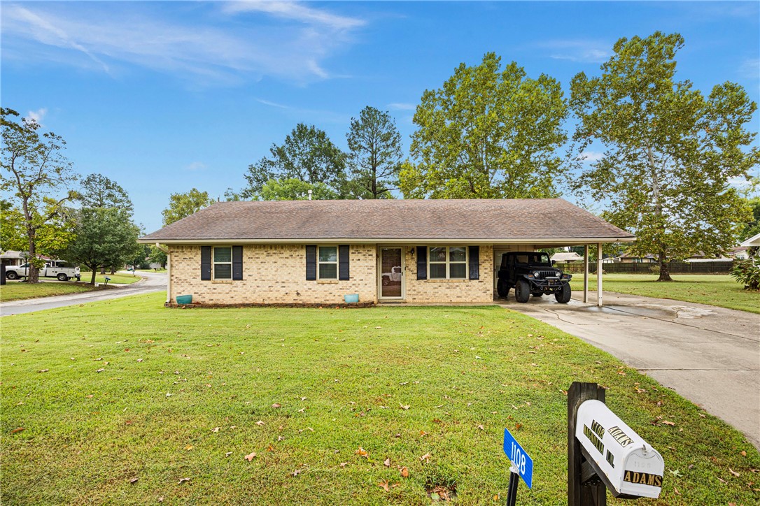 Welcome to 1108 Magnolia Lane, a well-maintained 3-bedroom, 2-bath home offering 1,267 sq. ft. of comfortable living space. Located on a large corner lot in one of Booneville’s most established and welcoming neighborhoods, this property is both inviting and practical.
Inside, you’ll find freshly painted interiors, new blinds throughout, and nice-sized bedrooms—including a primary suite with its own private bath. The large utility/mud room, featuring built-in storage, is conveniently located off the carport, adding extra functionality to the layout.
Step outside to enjoy the covered patio overlooking a spacious backyard—ideal for relaxing or entertaining. A large concrete pad provides versatile options for a shed, carport, or workshop.
This move-in-ready home is available for $154,900 and is conveniently located near schools, shopping, parks, and local amenities, all within a friendly and established neighborhood. For added peace of mind, the seller is including a home warranty. Schedule your showing today!